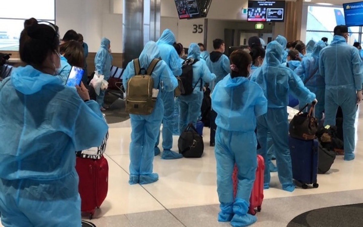 Vietjet Air repatriates nearly 600 citizens from Japan, RoK